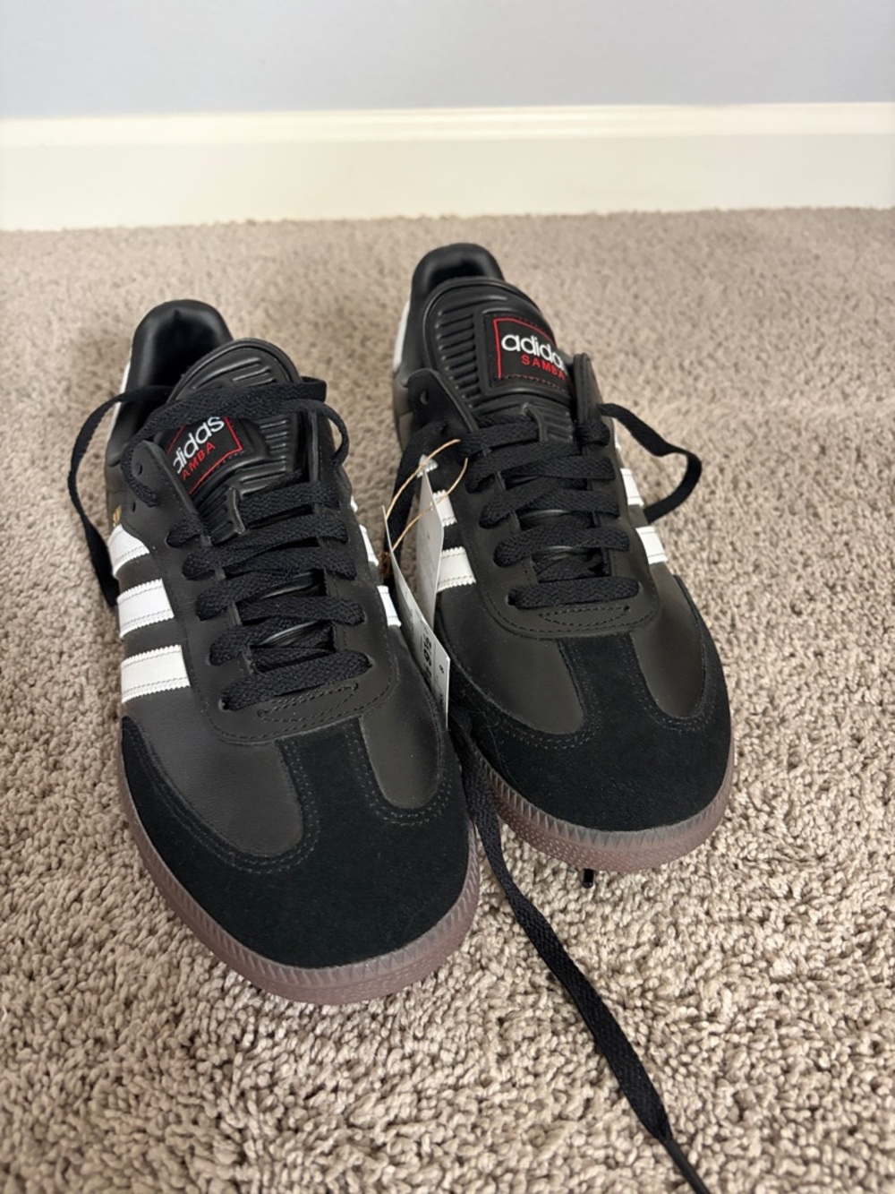 adidas unisex Black and White sambas Sneakers
